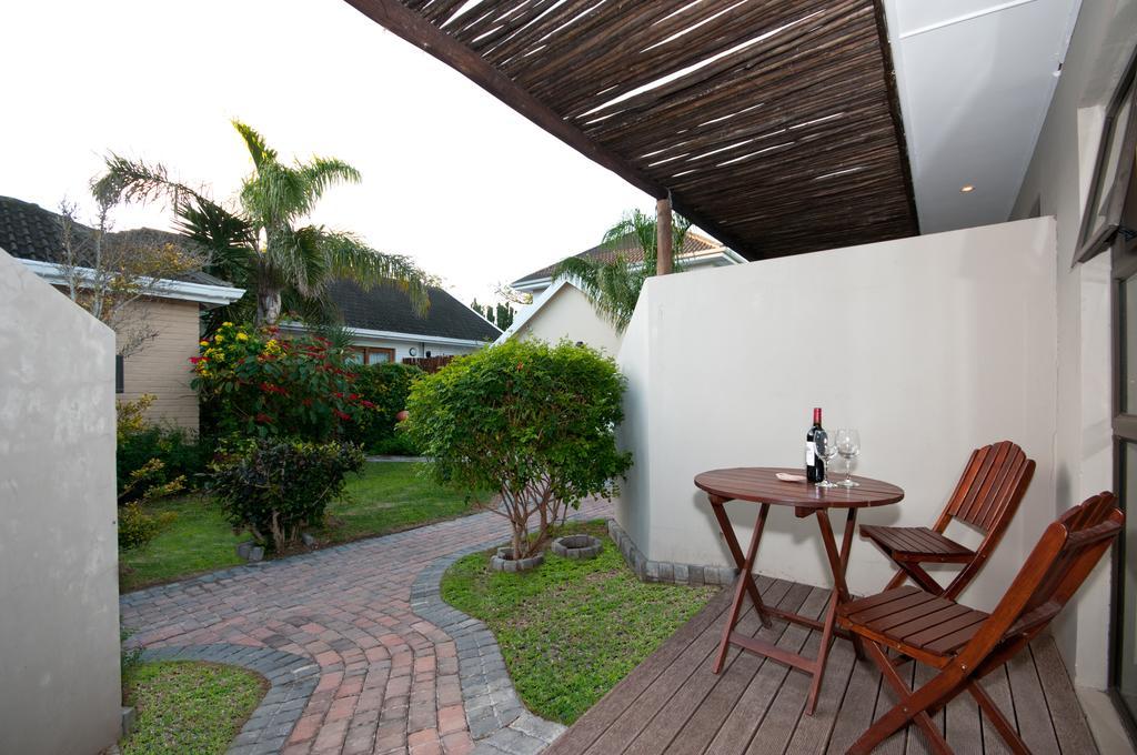 Africa Beach B&B Port Elizabeth Eksteriør bilde