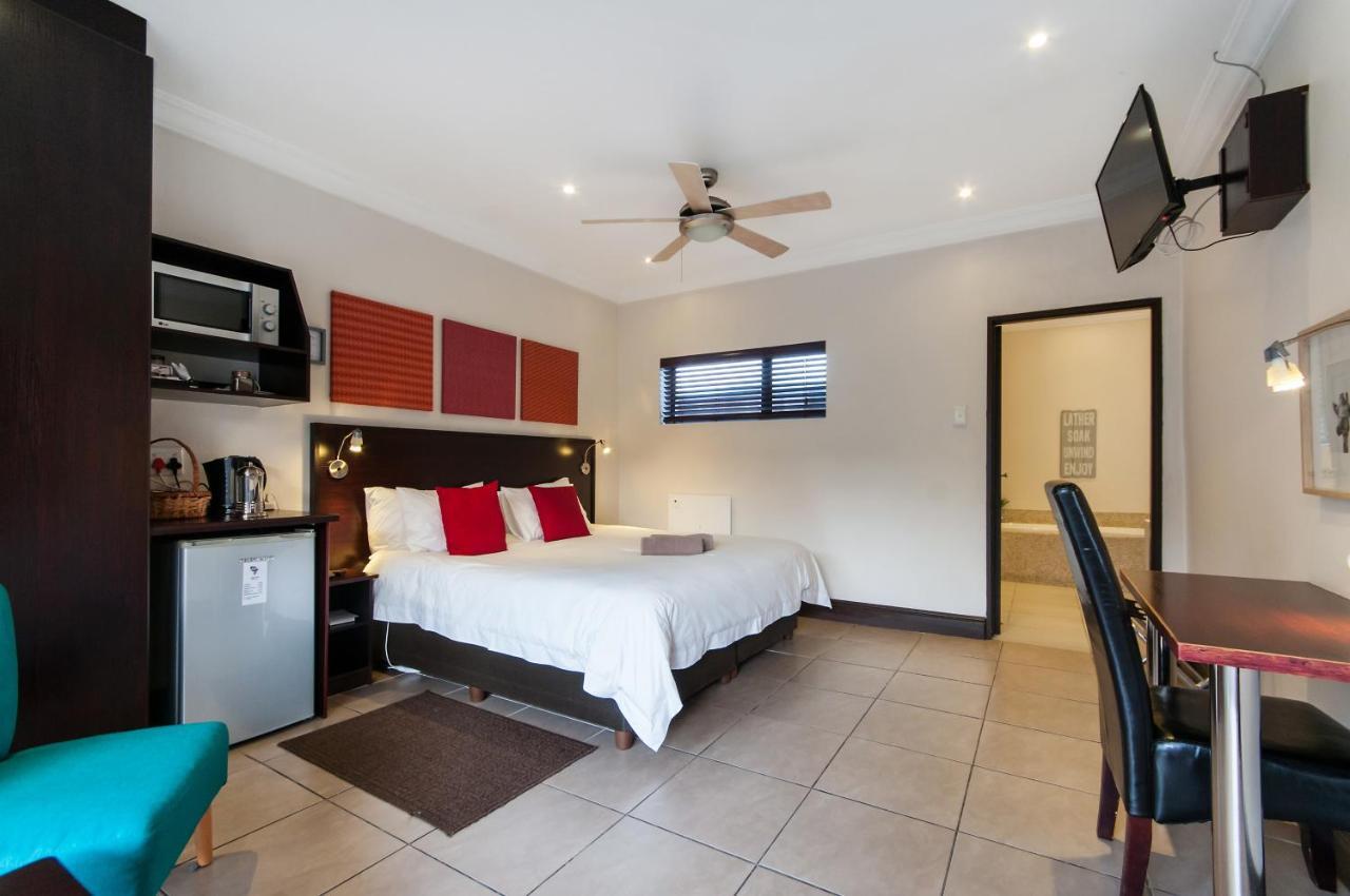 Africa Beach B&B Port Elizabeth Eksteriør bilde